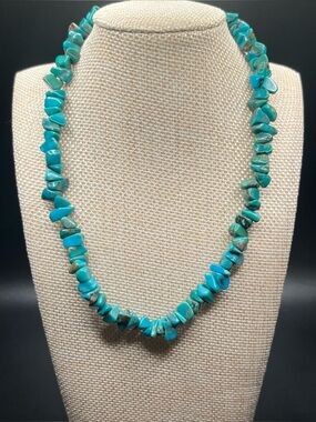 Turquoise Chip Necklace Blue Green Nugget Stone Beaded Boho Southwestern 16”